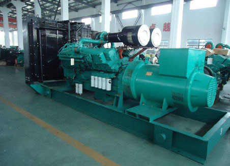 巧家800kw康明斯柴油发电机组图片 巧家800kw康明斯柴油发电机组图片